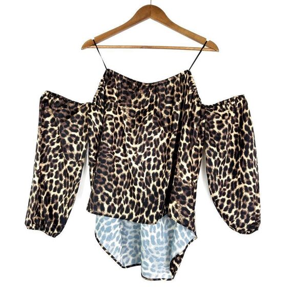 1.State Luxe Animal Satin Off Shoulder 3/4 Sleeve Top - Picture 3 of 9